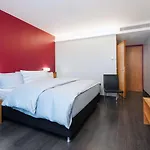 Centrum, Affiliated By Meliá Hotel 4*