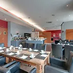 فندق Centrum, Affiliated By Melia 4*