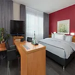Centrum, Affiliated By Melia فندق 4*