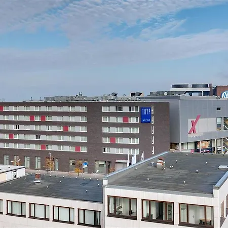 Centrum, Affiliated By Melia
