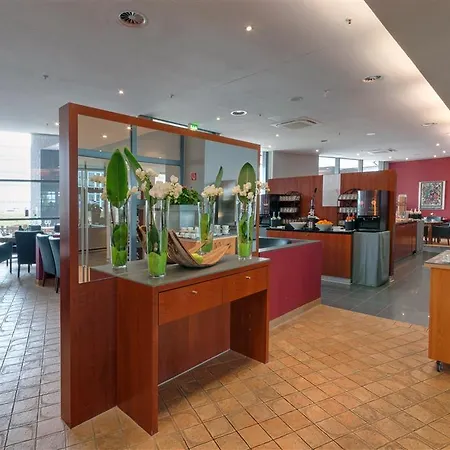 Centrum, Affiliated By Melia