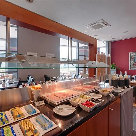 Hotel Centrum, Affiliated By Melia 4*