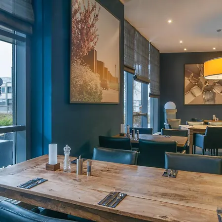 Centrum, Affiliated By Melia מלון וולפסבורג