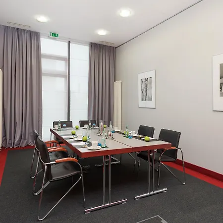 Centrum, Affiliated By Melia מלון וולפסבורג