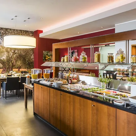 מלון Centrum, Affiliated By Melia