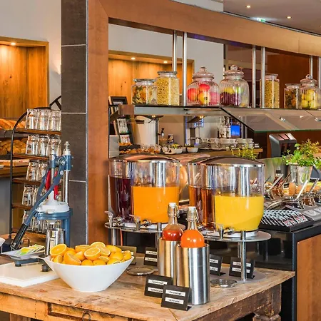 Centrum Affiliated By Melia Отель 4*