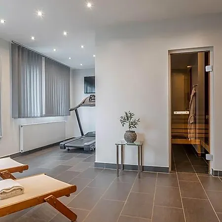 Centrum, Affiliated By Melia