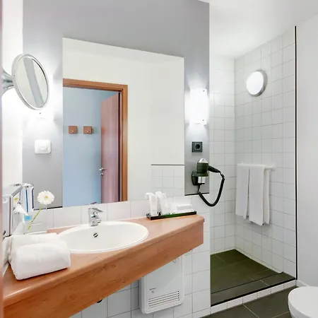 Centrum, Affiliated By Melia 4*
