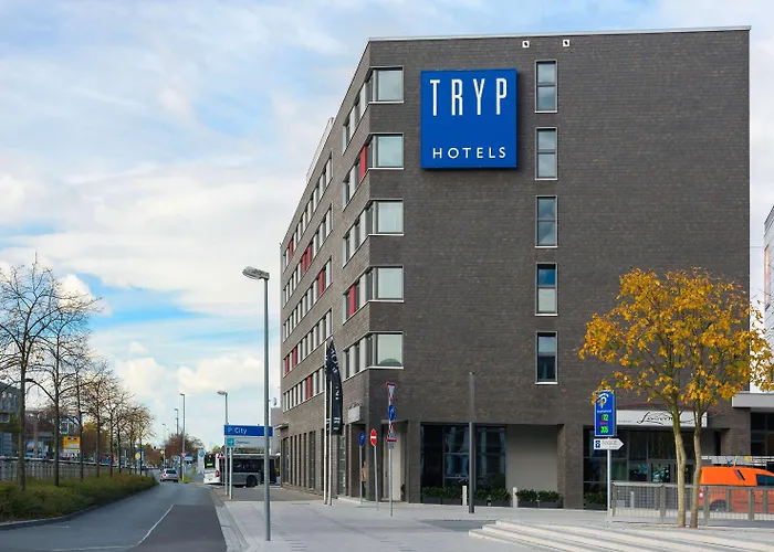 Centrum Affiliated By Melia Отель