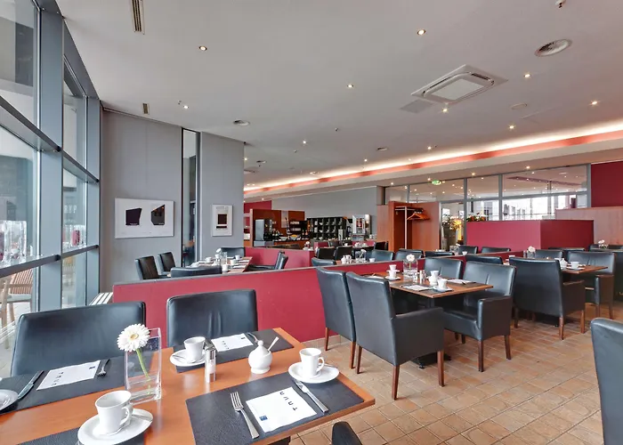 Centrum Affiliated By Melia Отель Вольфсбург