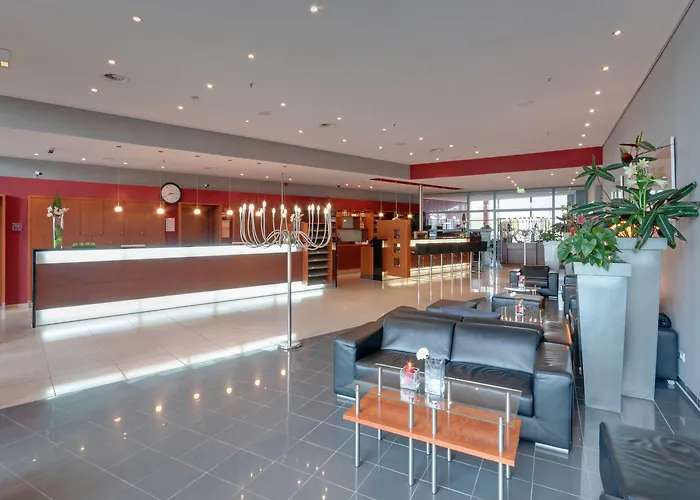 Отель Centrum Affiliated By Melia Вольфсбург