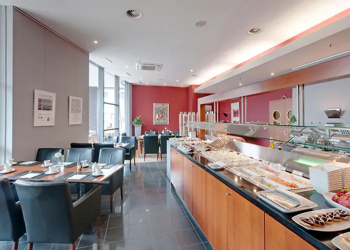 Отель Centrum Affiliated By Melia Вольфсбург