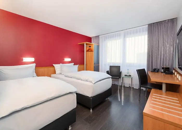 Отель Centrum Affiliated By Melia